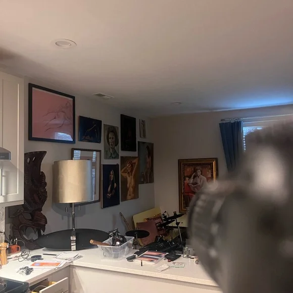 Nikon D50 digital Camera video w/Manual, Charger, A/V Cable, SD Card/Reader